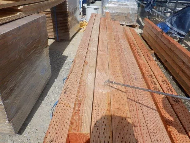 2回施工の際の1回目の施工は土台式の前におこないます