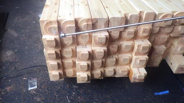 施工前の木材を処理することも多いです